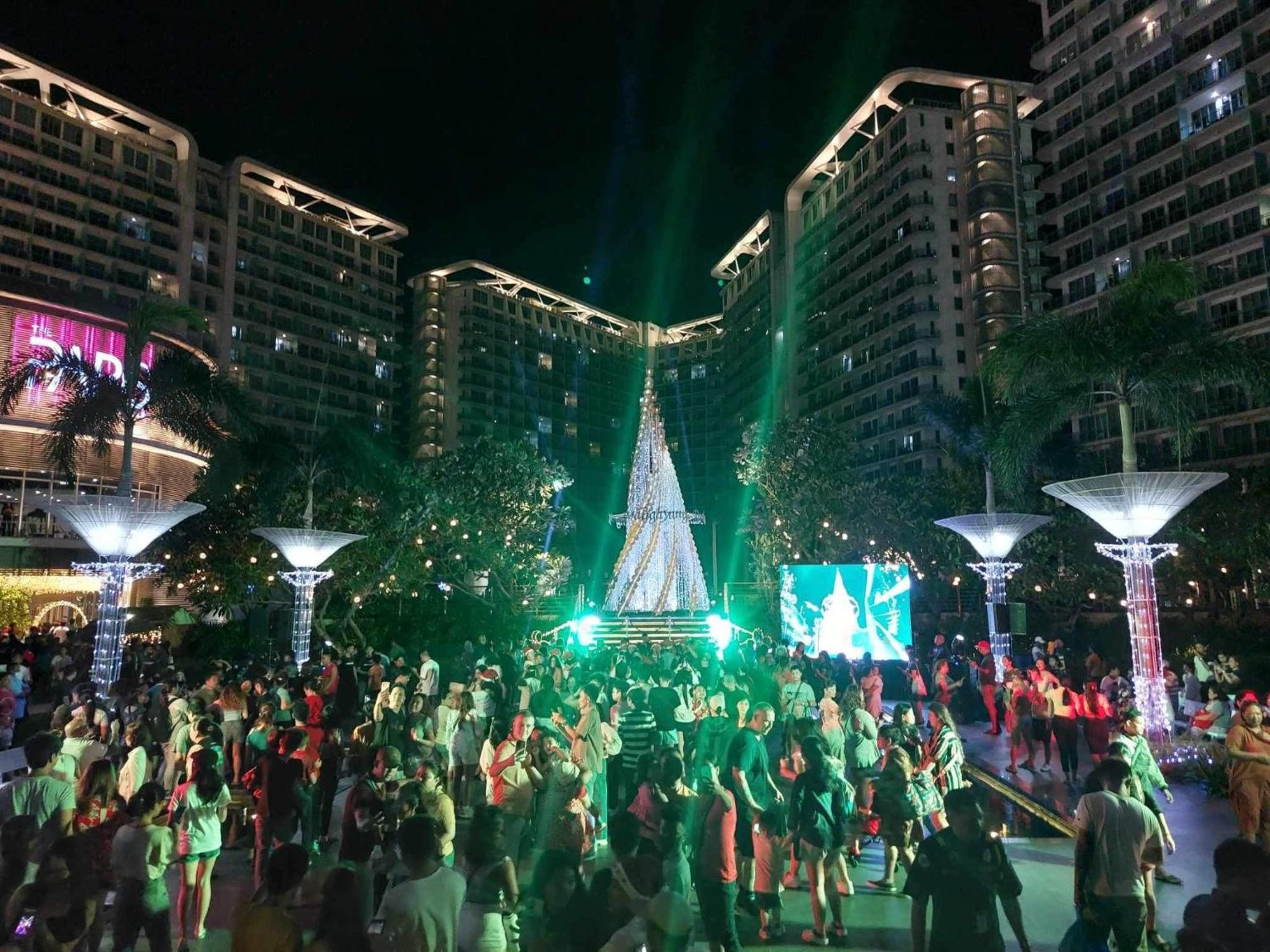 Azure Condo Resort Paranaque Bldg Maldives Manila Exteriör bild